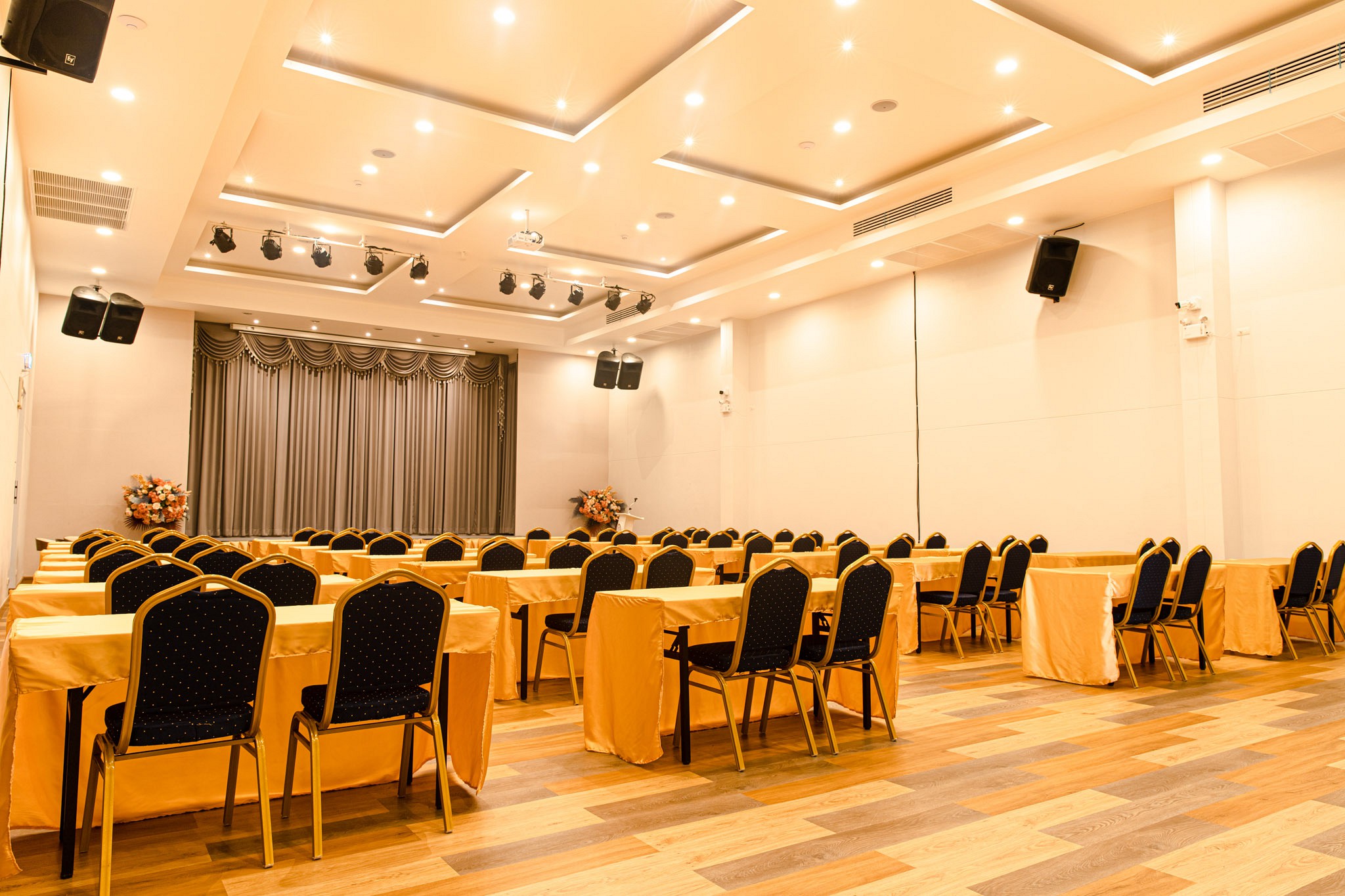 Meeting & Events