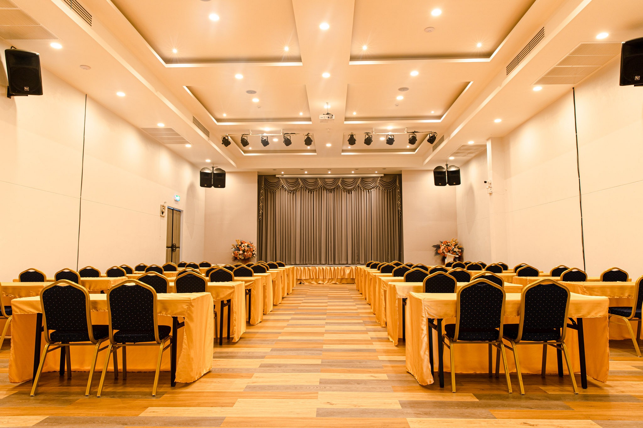 Meeting & Events