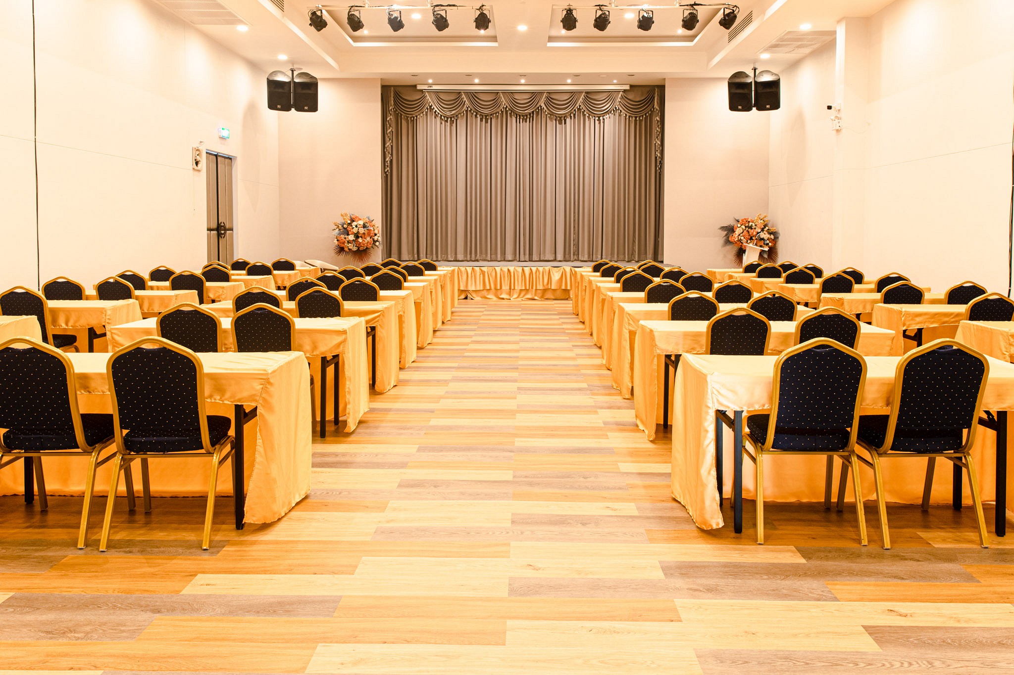 Meeting & Events